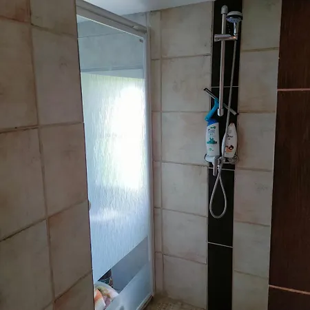 Les Papillons Roses 3* Chasnais